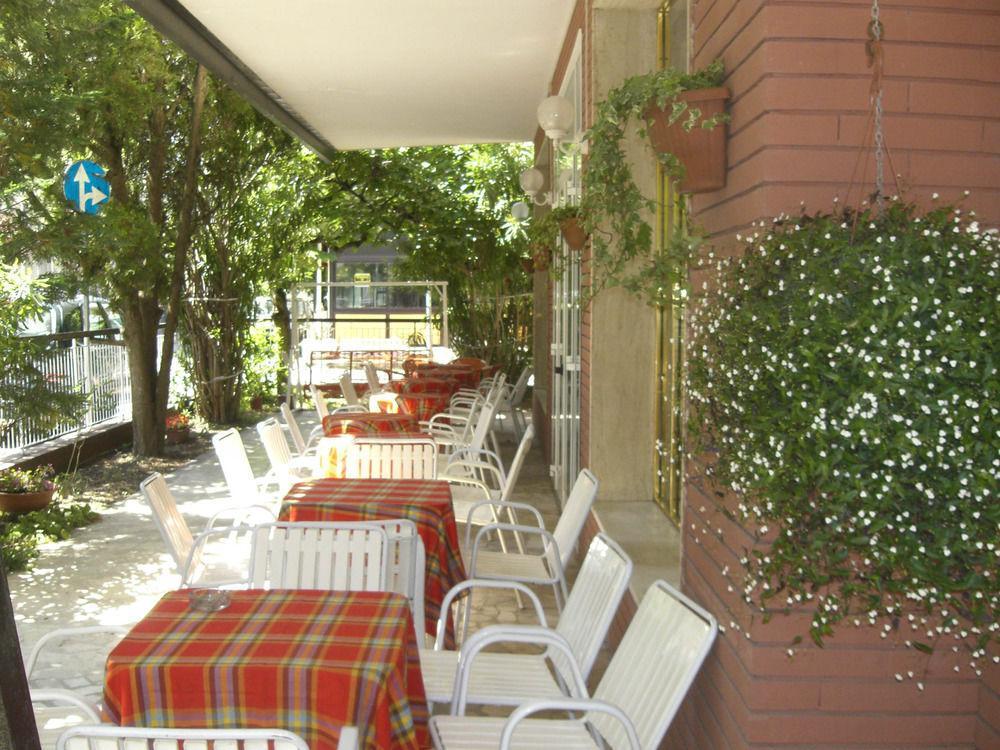 Hotel Marilena Viserbella di Rimini Exteriér fotografie