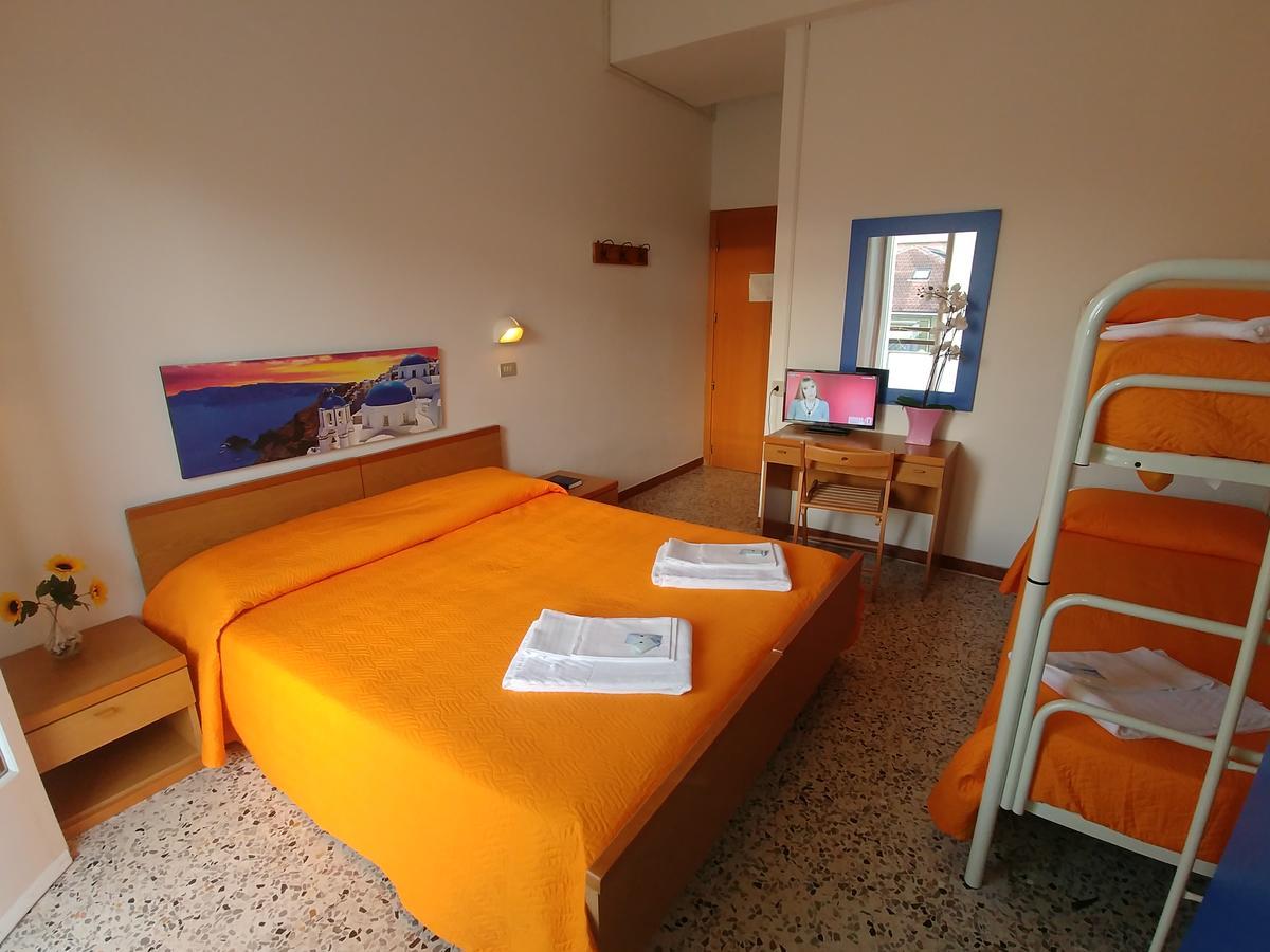 Hotel Marilena Viserbella di Rimini Exteriér fotografie