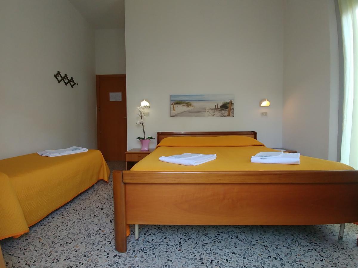 Hotel Marilena Viserbella di Rimini Exteriér fotografie